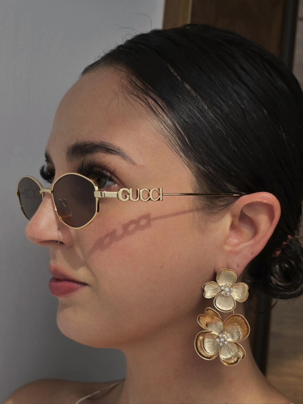 Gucci Oval Logo Gg1802s Gold Frame, Brown Lenses